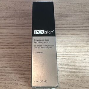 PCA Skin Hyaluronic Acid Boosting Serum - Black and Cream